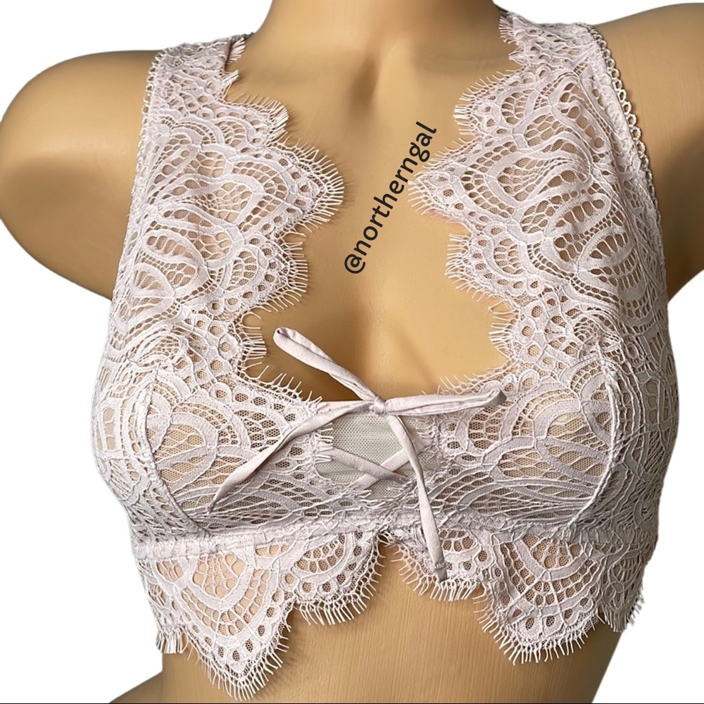Victoria's Secret Lace Up Bralette - Picture 8 of 16